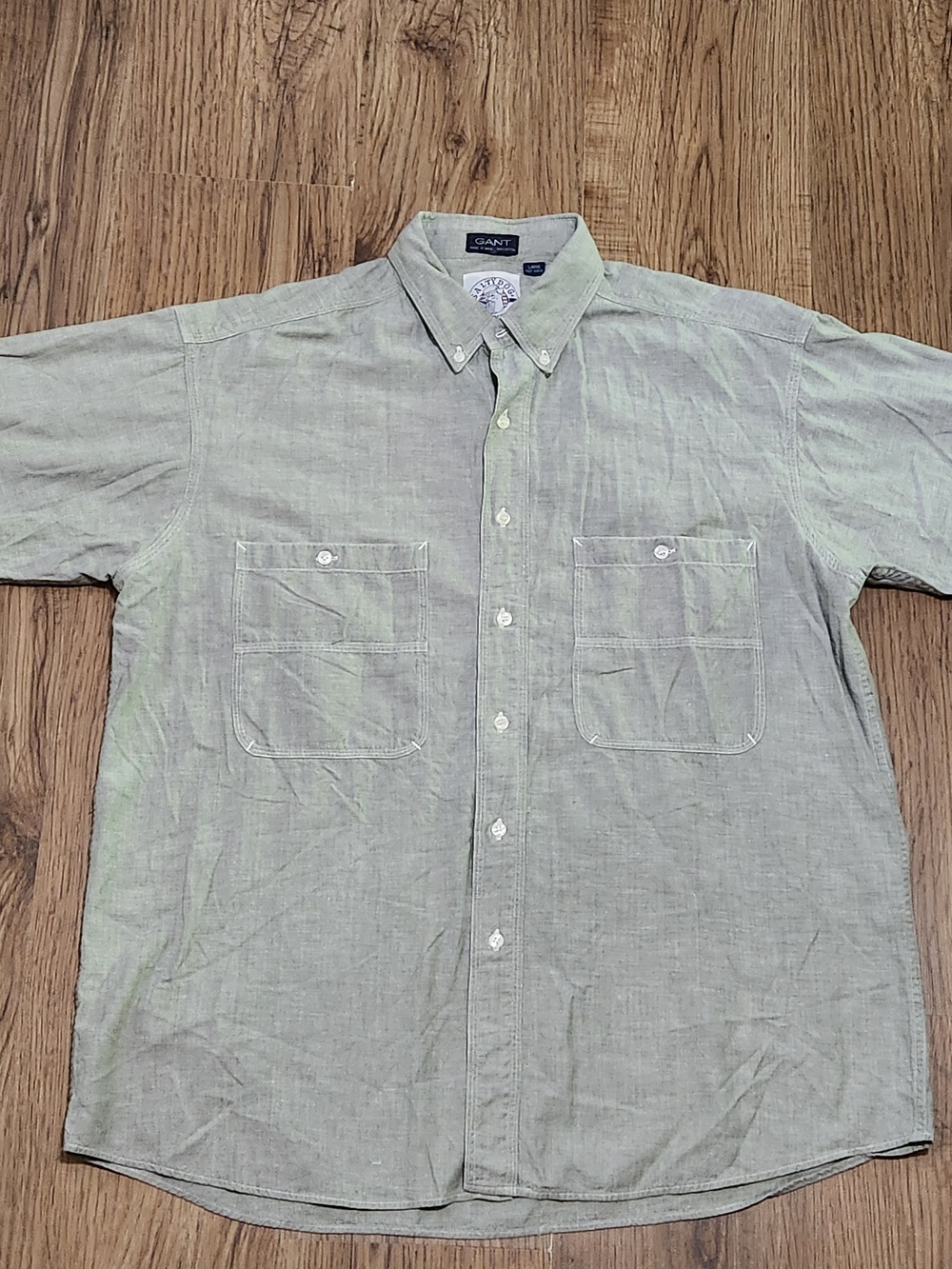 Gant Men’s Sage Green Short-Sleeve Button-Down Shirt